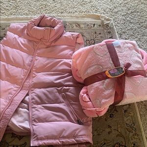 American Eagle Outfitters Pink Puffer Vest